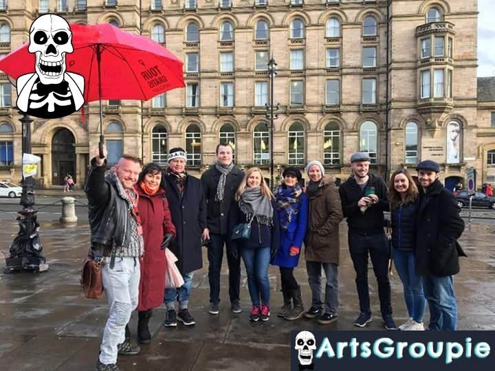 Walk-Tour-People-hogarth