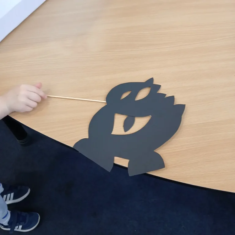 Wavetree 8 - SHADOW PUPPETS